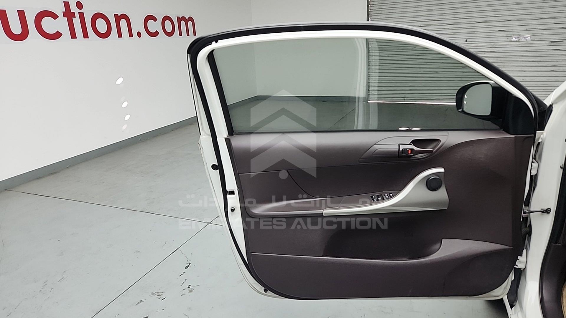 2010 TOYOTA IQ VIN: JTNML11040J028550