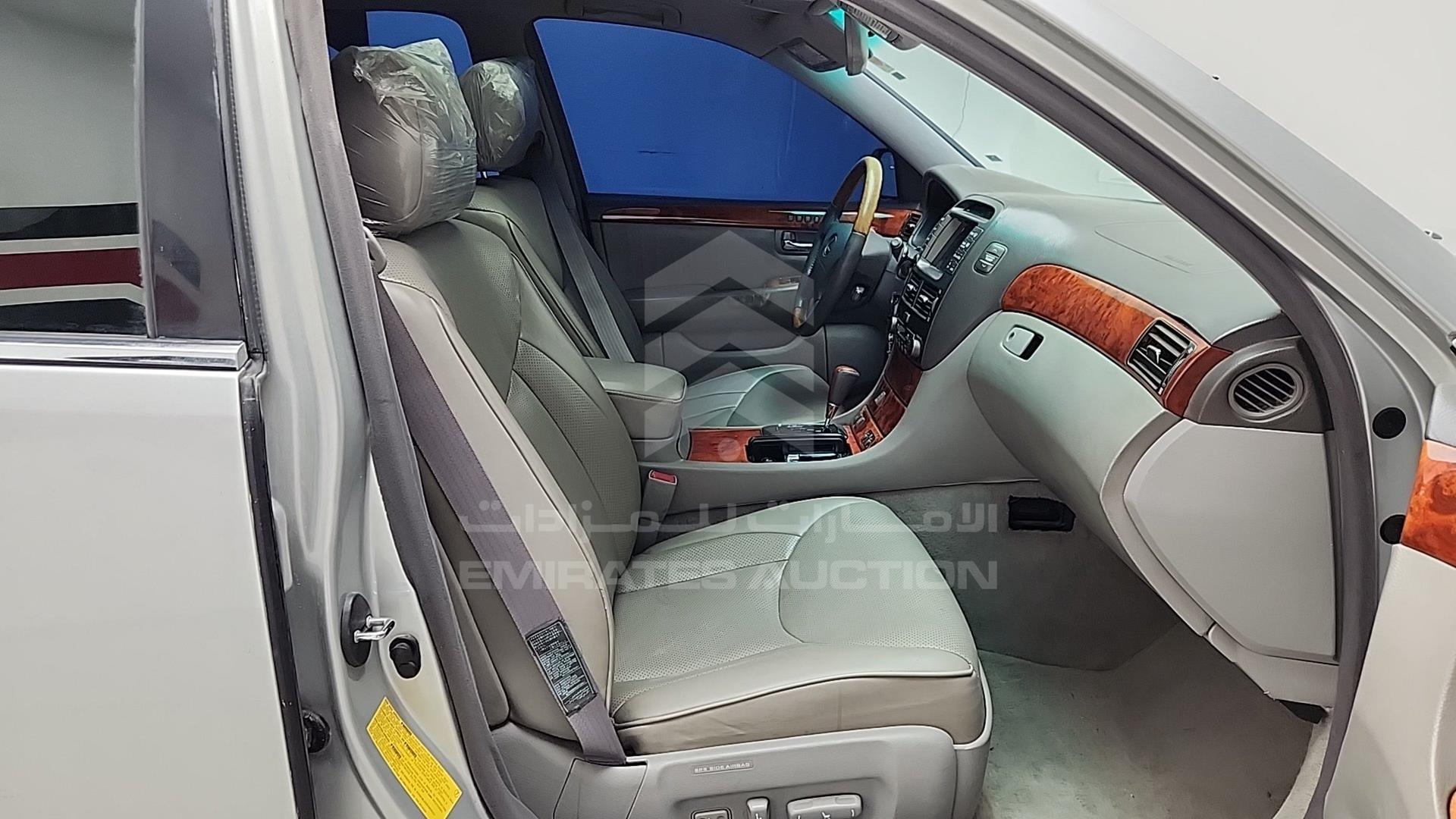 2004 LEXUS LS 430 VIN: JTHBN36F740127825