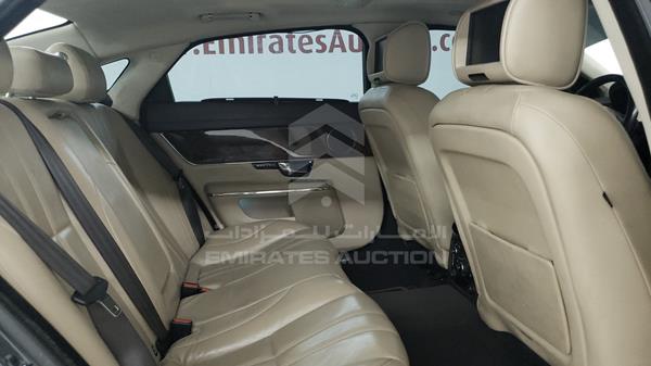 Jaguar X J 2012 SAJAA20DXCFV24940 Image 23