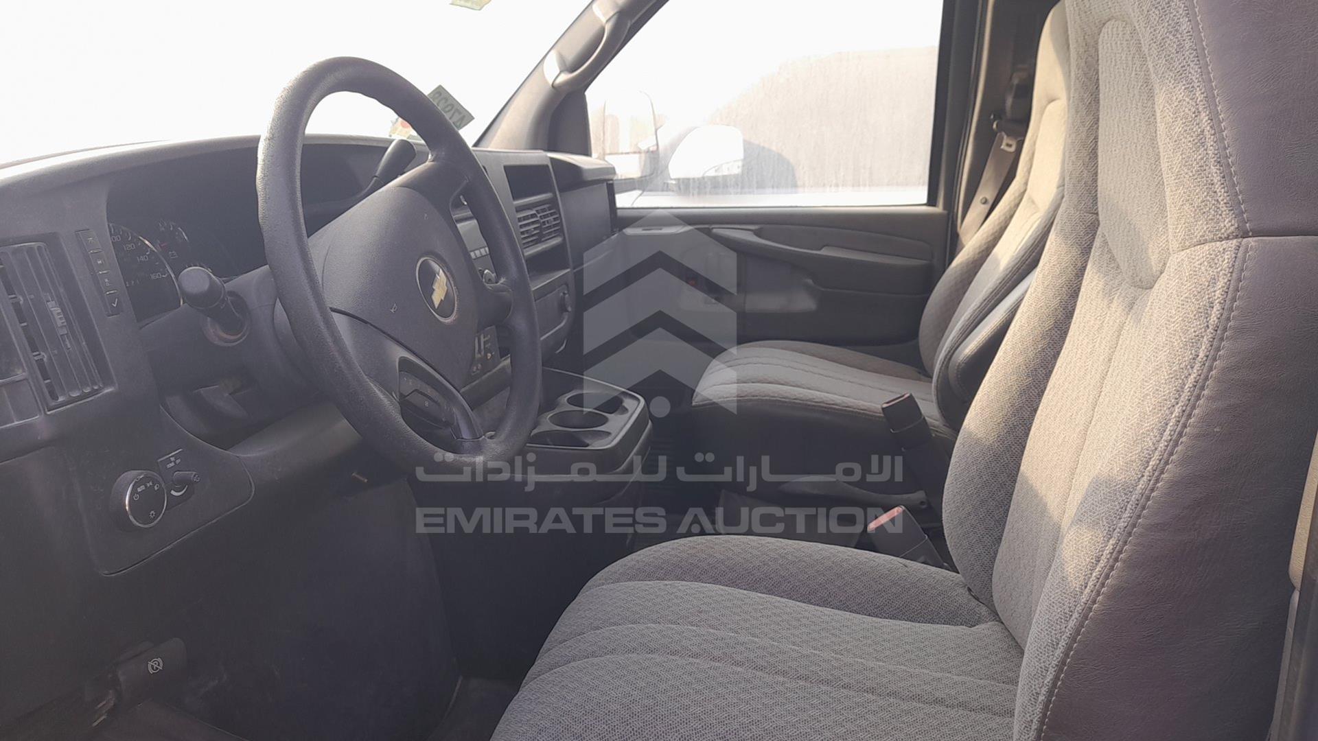 2009 CHEVROLET EXPRESS VIN: 1GCHG39K891137490