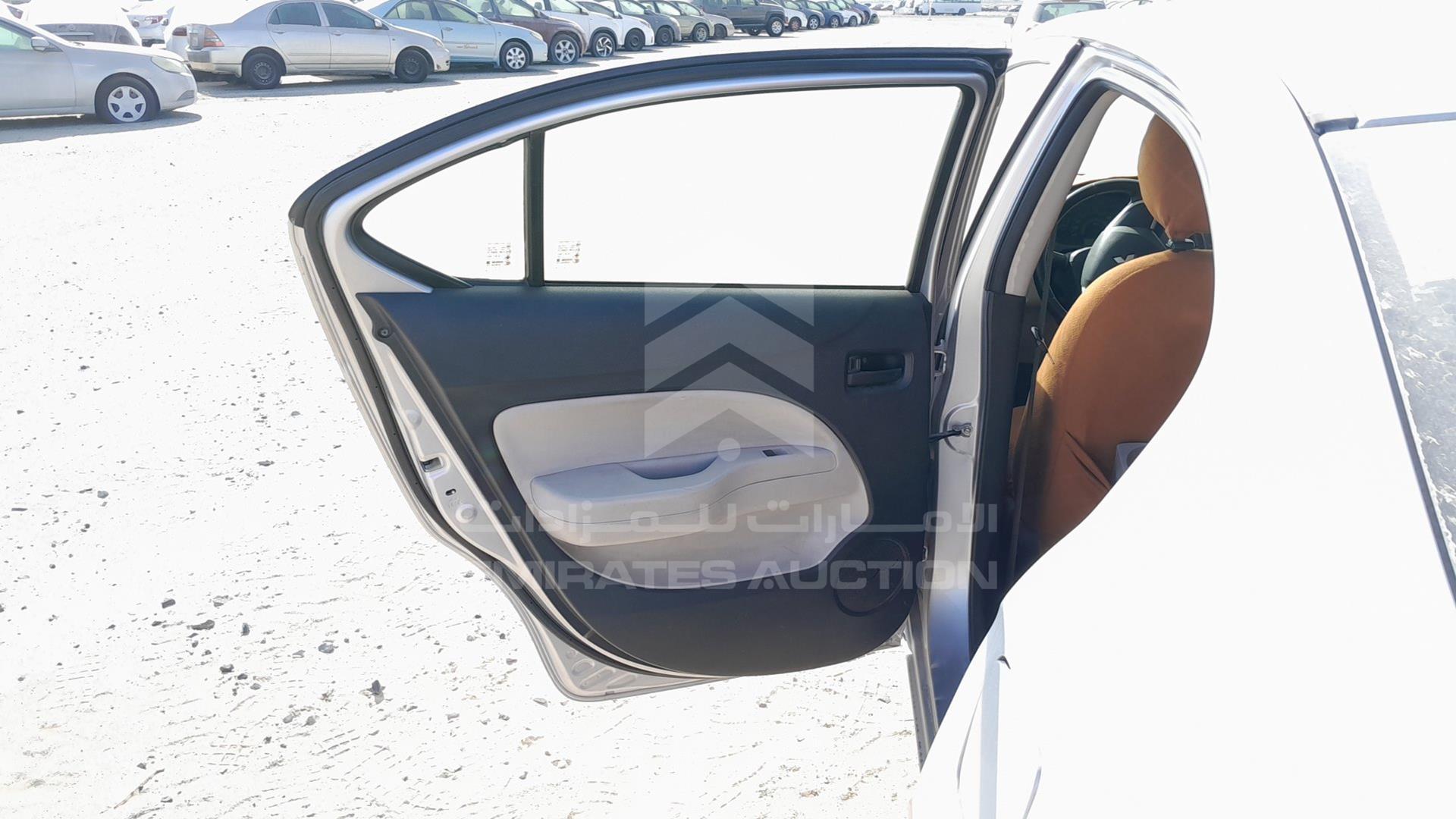2014 MITSUBISHI ATTRAGE VIN: MMBSTA13AEH011126