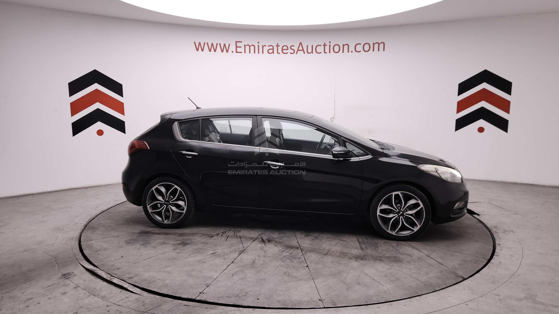 2016 KIA CERATO VIN: KNAFZ511XG5534427