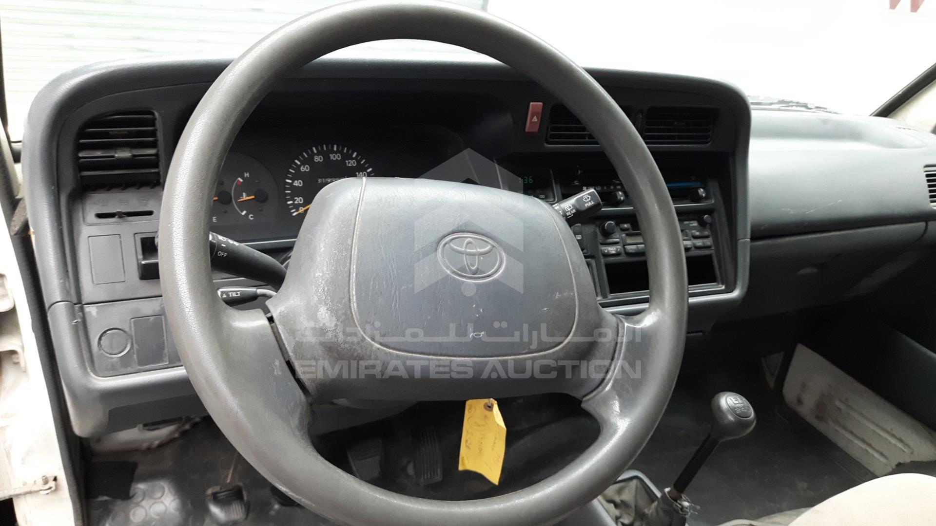 2003 TOYOTA HIACE VIN: JTCFR119537009974