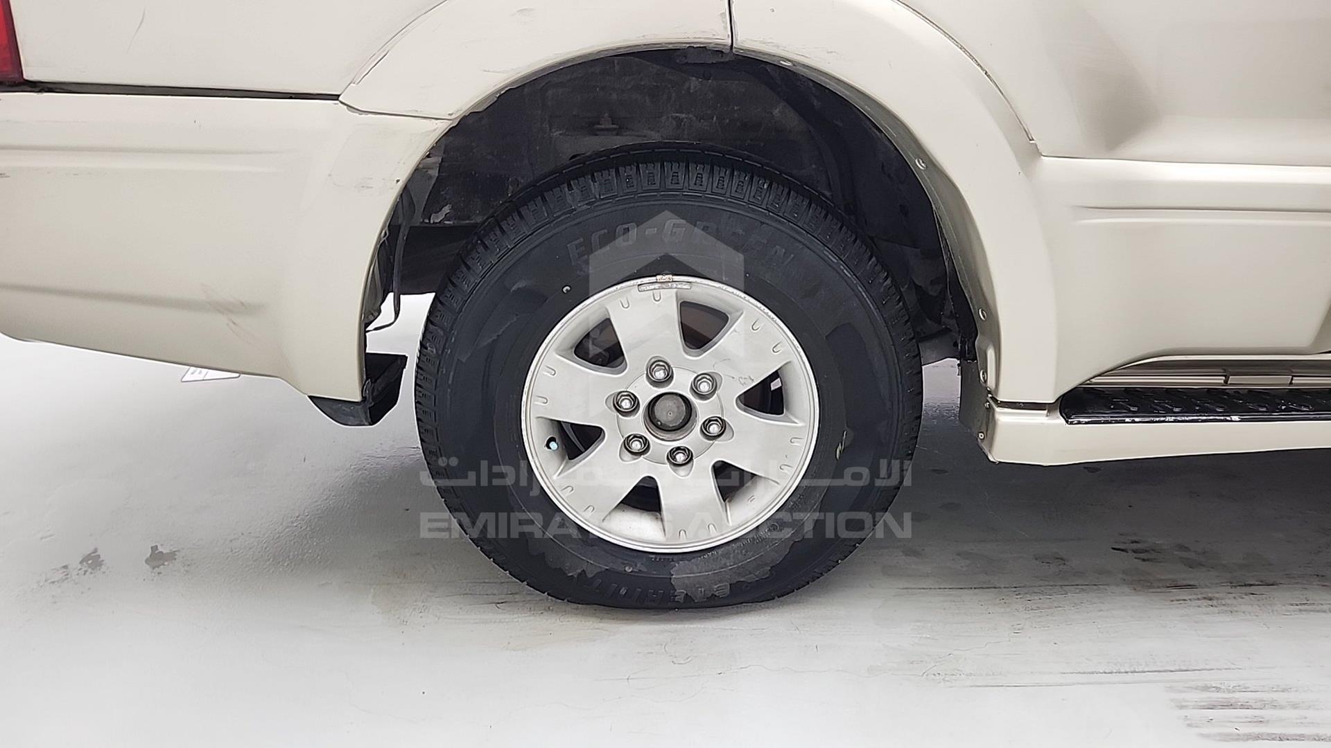 2007 MITSUBISHI PAJERO VIN: JMYLRV73W7J700766