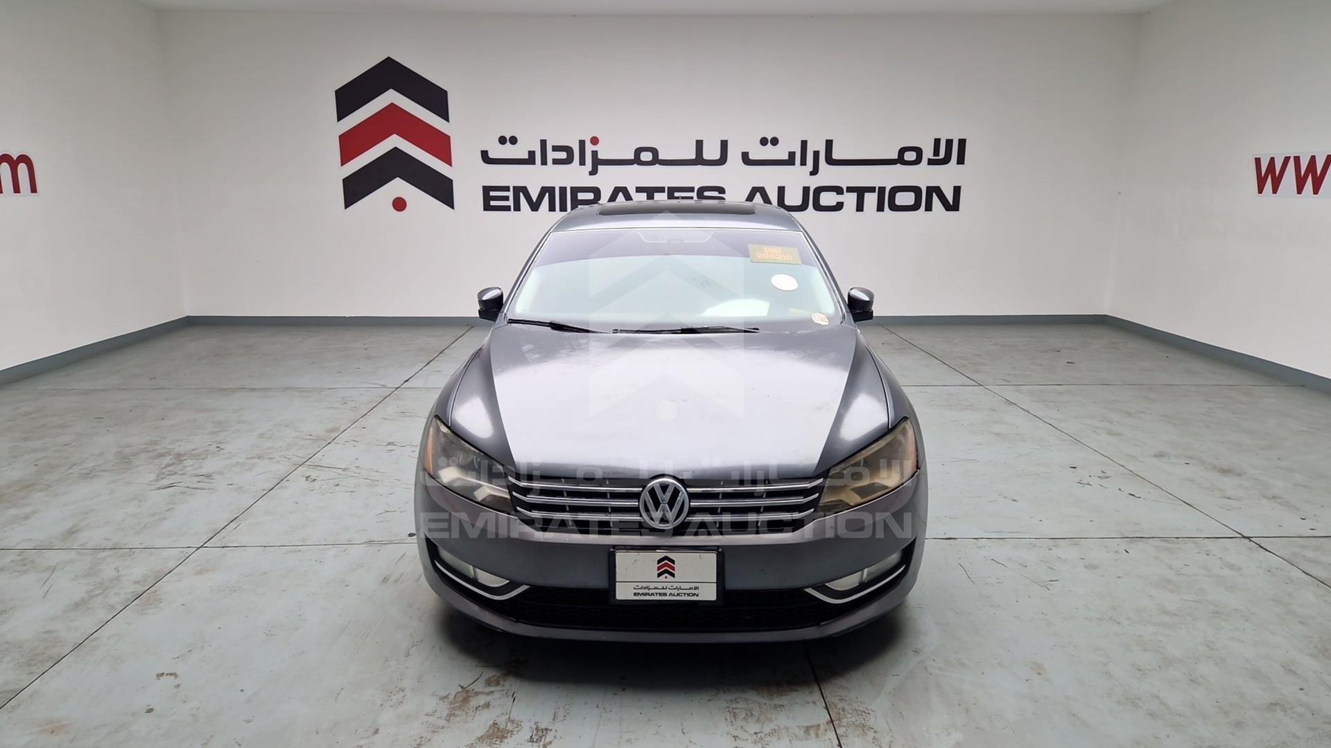 2013 VOLKSWAGEN PASSAT VIN: WVWCR7A35DC036730