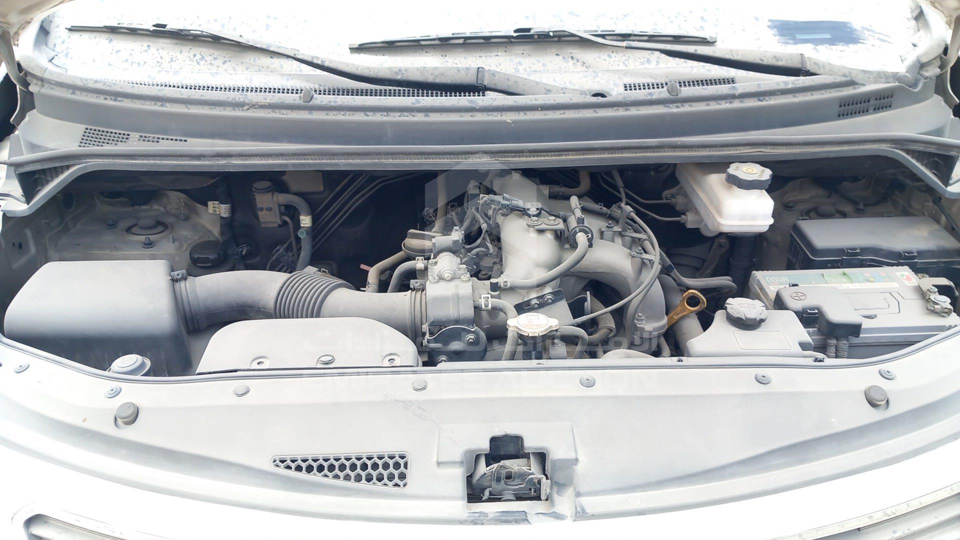 2016 HYUNDAI H1 VIN: KMJWA37R0GU778289