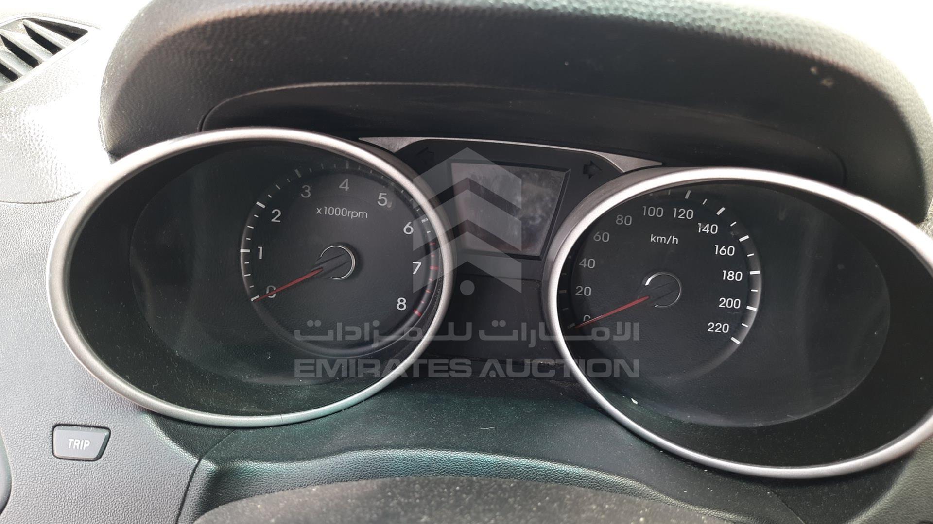 2013 HYUNDAI TUCSON VIN: KMHJT81B5DU649653