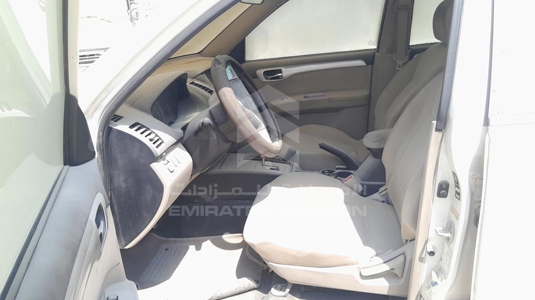 2009 Mitsubishi Pajero — Front Left Driver Seat View — Photo 12