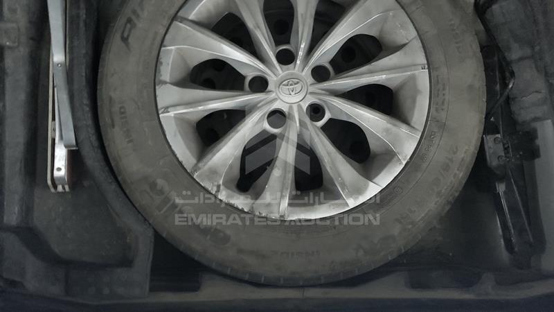 6T1BF9FK6HX692658 Auction: EmiratesAuction Lot: 436635 6T1BF9FK6HX692658 Toyota Camry 2017 WHITE Photo 21