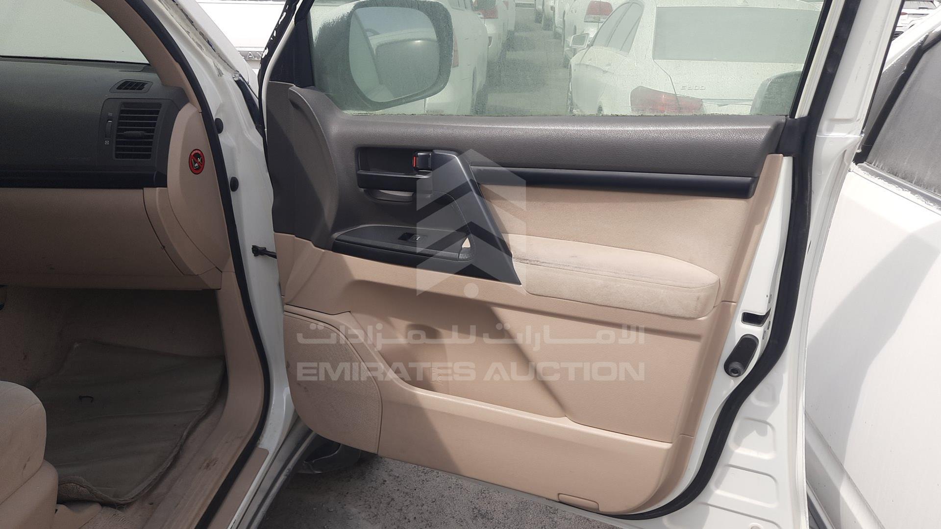 2013 TOYOTA LAND CRUISER VIN: JTMDU09J0D5065408