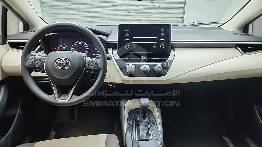 2020 Toyota Corolla — Entertainment Systems & Camera Monitor & Navigation — Photo 15