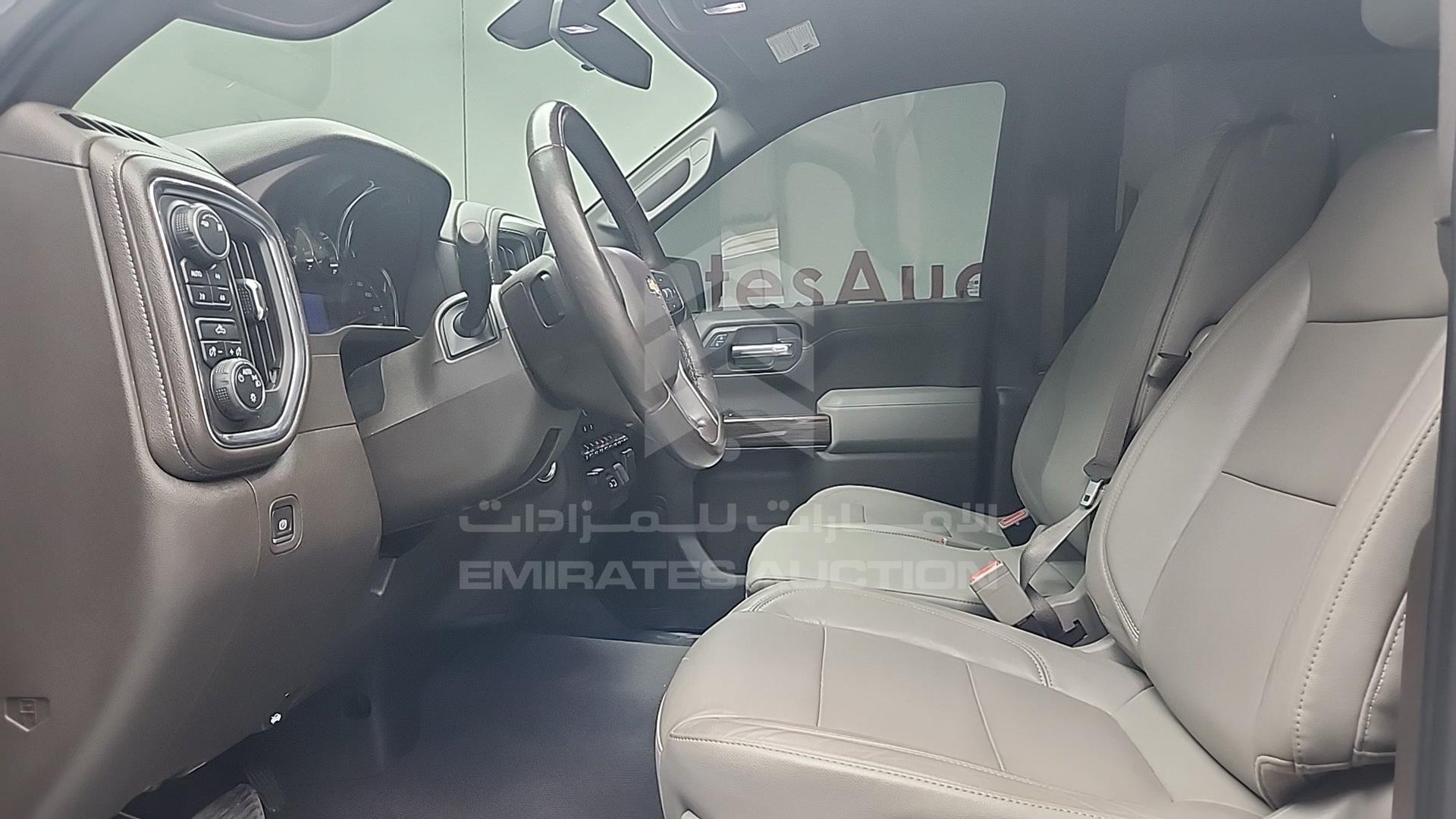 2019 CHEVROLET SILVERADO VIN: 3GCUYDED6KG207150