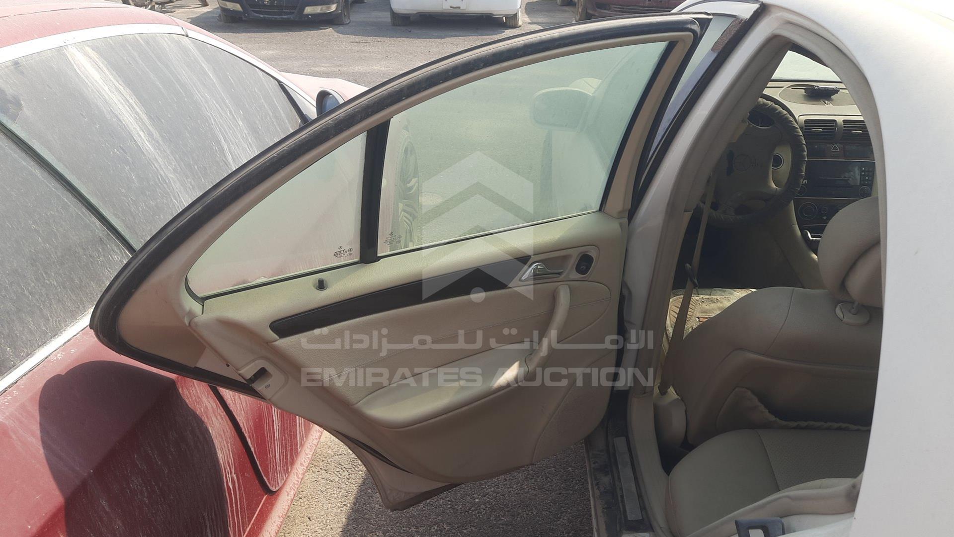 2006 MERCEDES C200 VIN: WDB2030421F801983