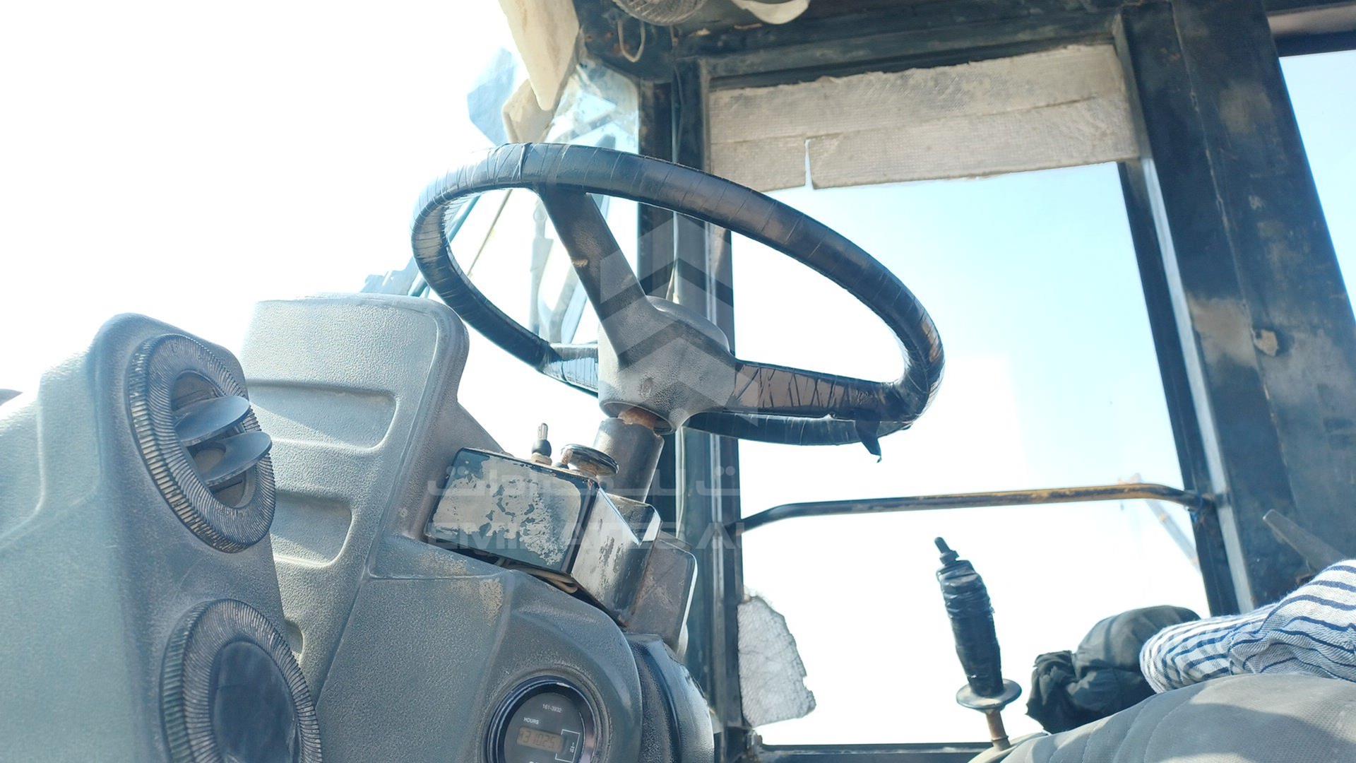 2002 CATERPILLAR --- VIN: 4MZ00101