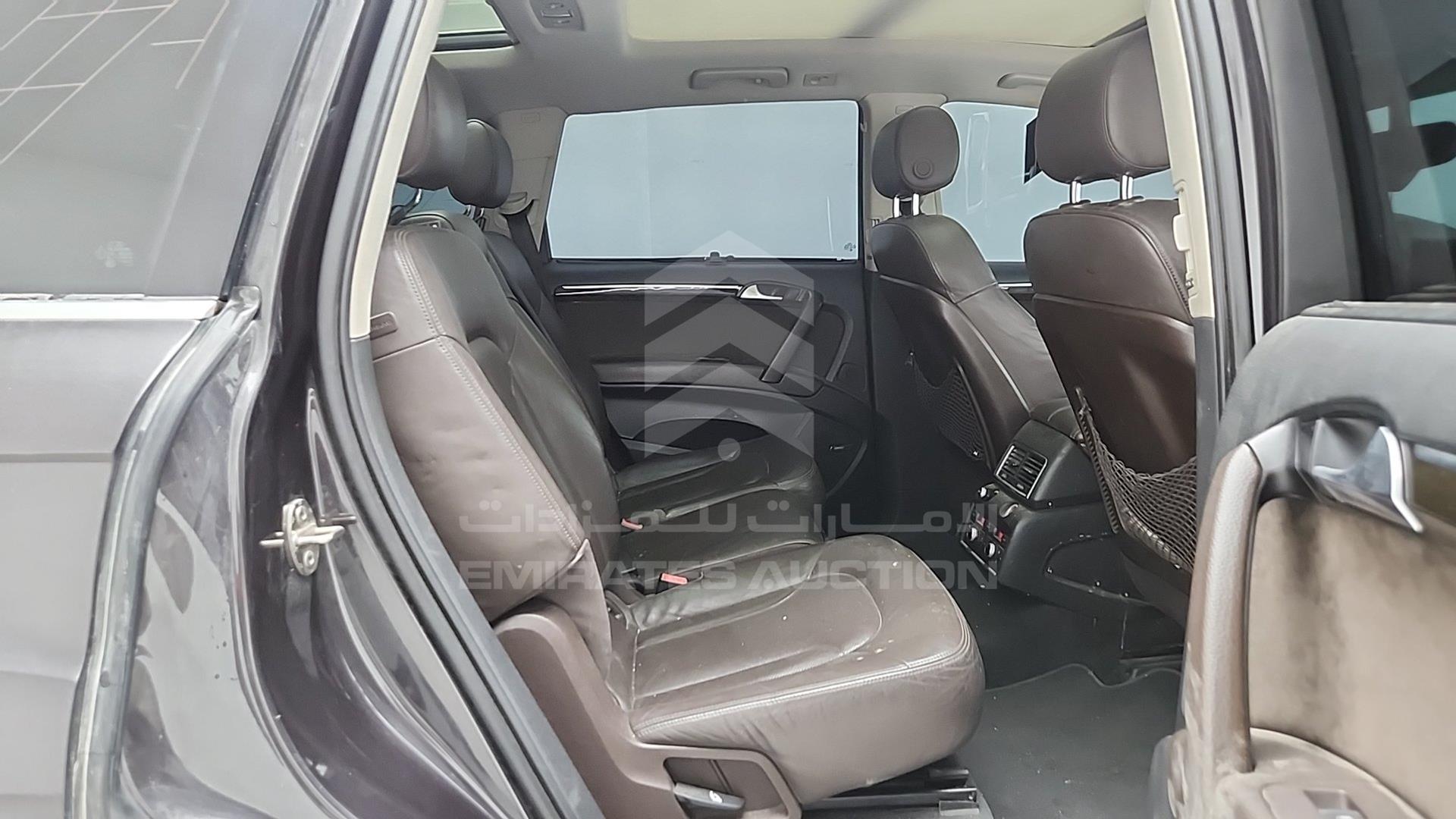 2010 AUDI Q7 VIN: WAUAVD4L2AD003989