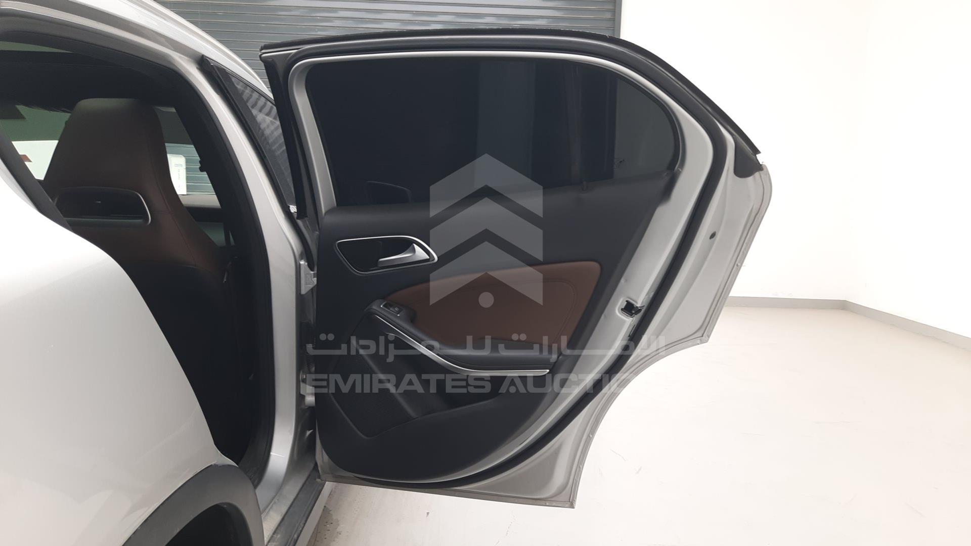 2015 MERCEDES GLA 250 VIN: WDCTG4GB3FJ138717