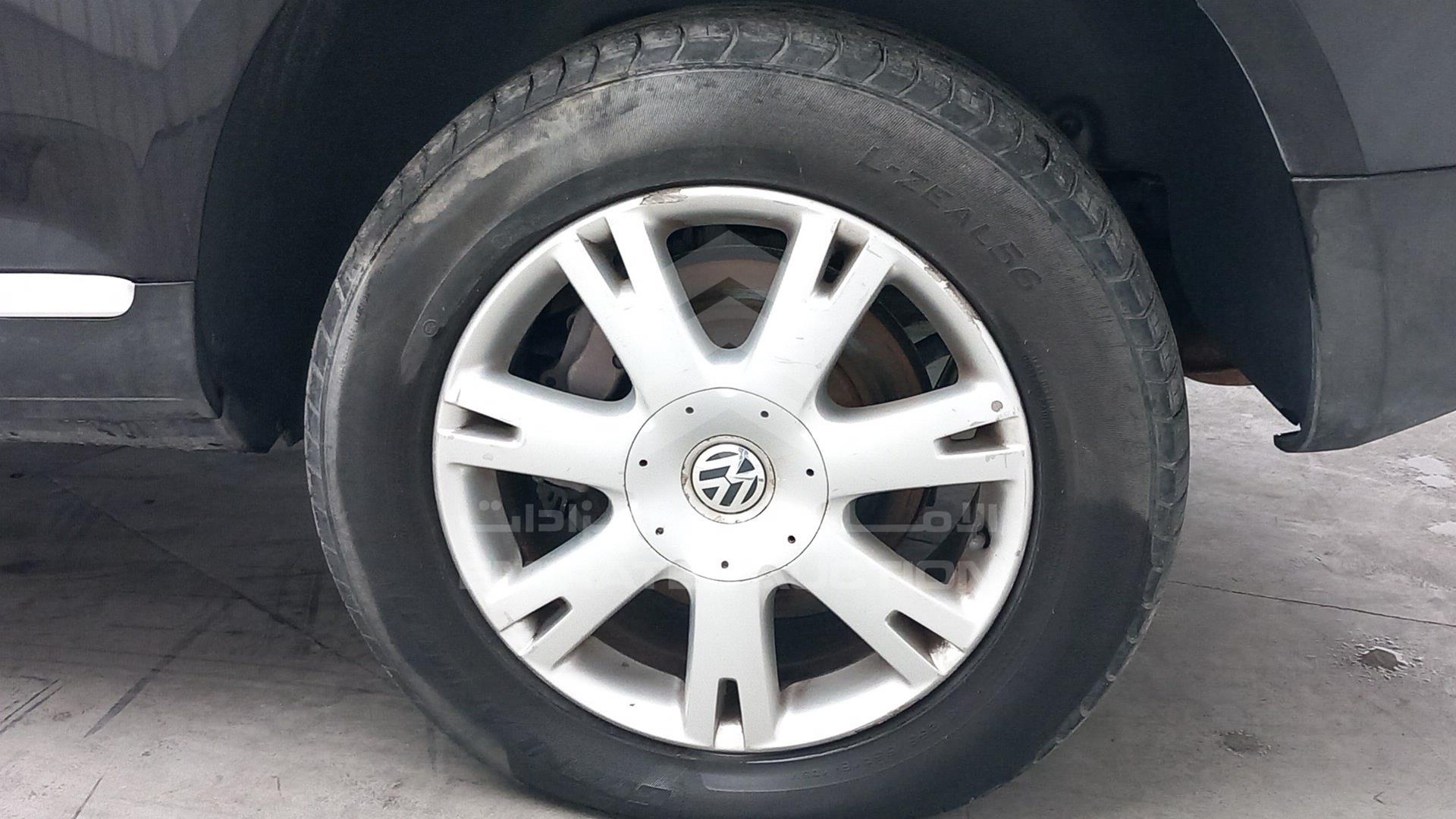 2008 VOLKSWAGEN TOUAREG VIN: WVGAL27L98D058292