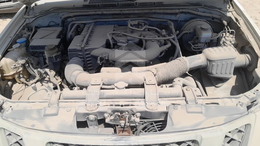 2015 Nissan Frontier — Engine Bay — Photo 28