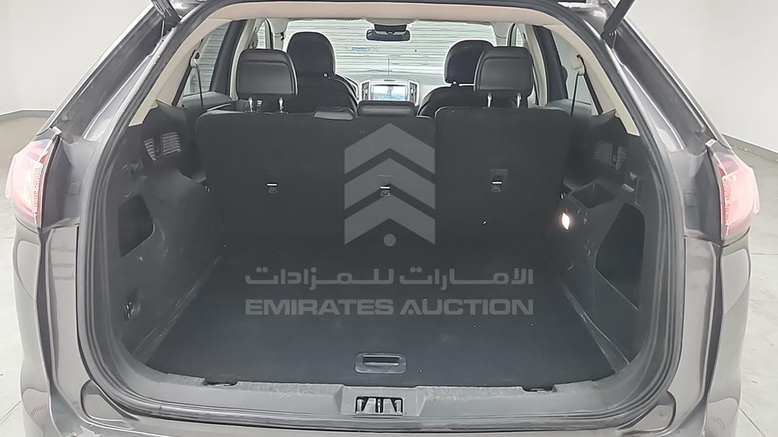 فورد ايدج 2018 — زاوية صندوق السيارة — صورة 21