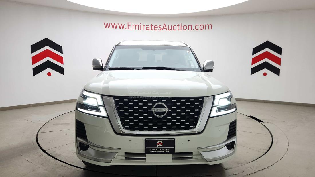 2015 Nissan Patrol — 360-degree view