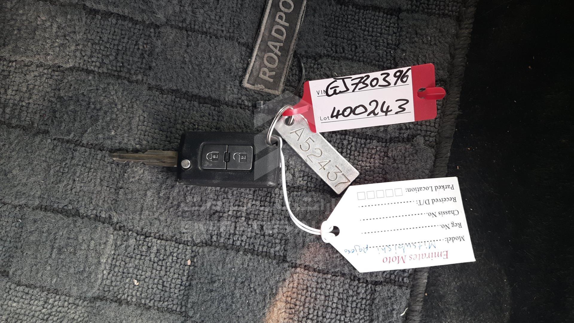 2016 MITSUBISHI PAJERO VIN: JMYMRV85WGJ730396