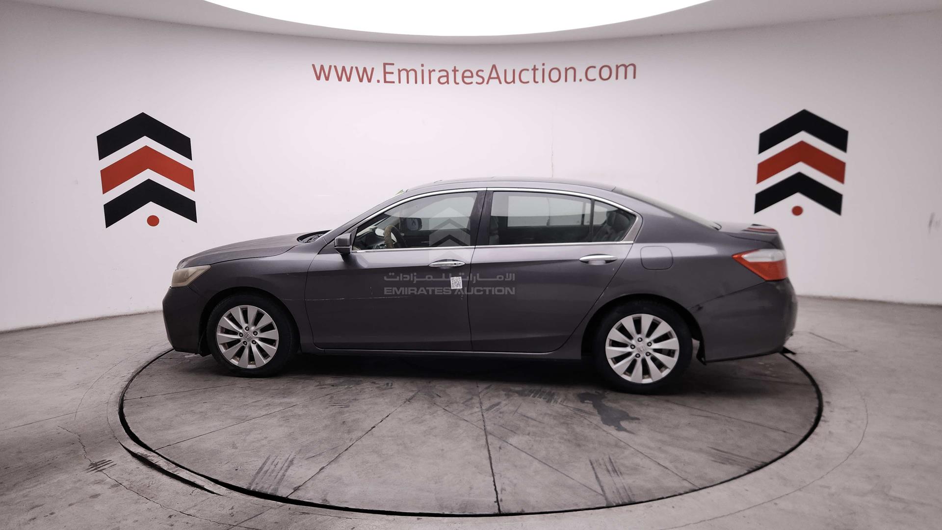 2015 HONDA ACCORD VIN: 1HGCR2F72FA103024