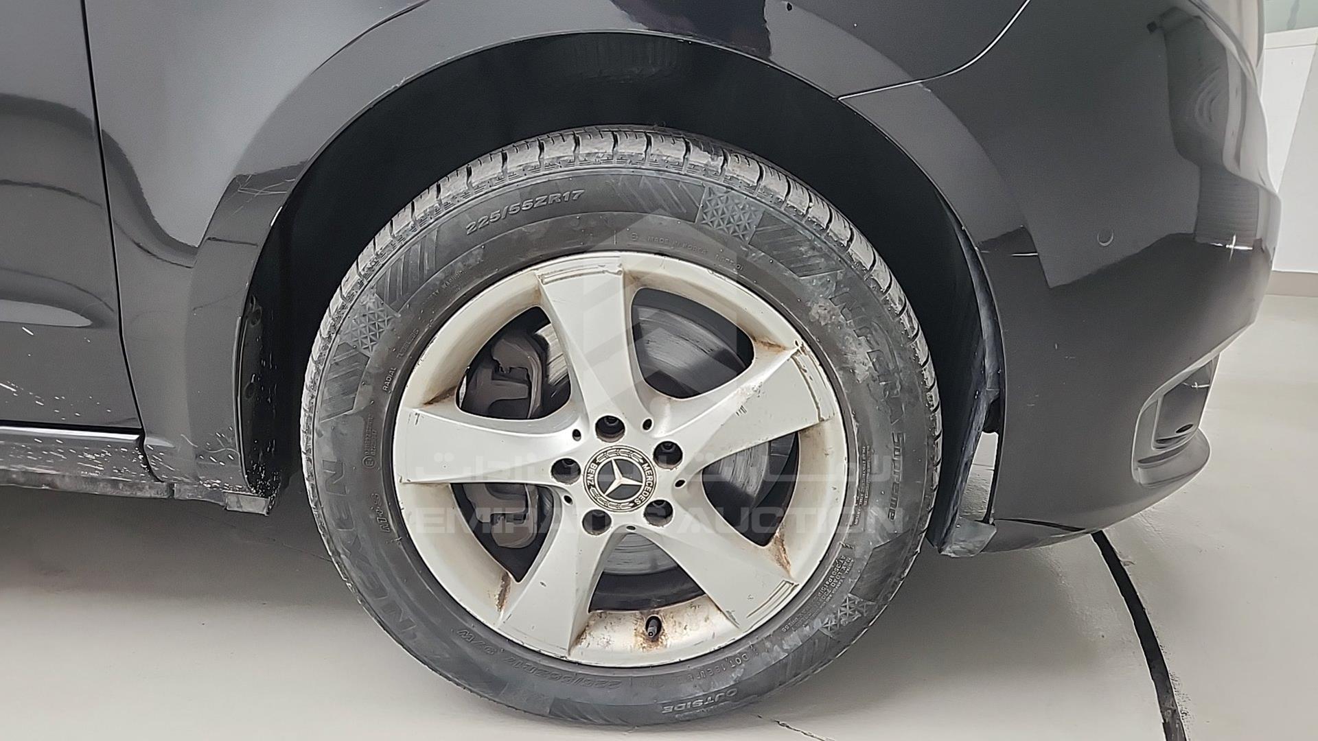 2019 MERCEDES VITO VIN: WD4WG3E11K3583162