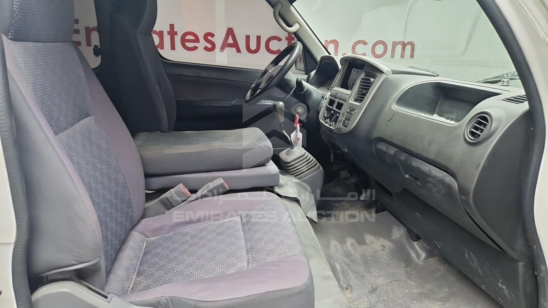 2010 NISSAN URVAN VIN: JN6AE54S1AX020701