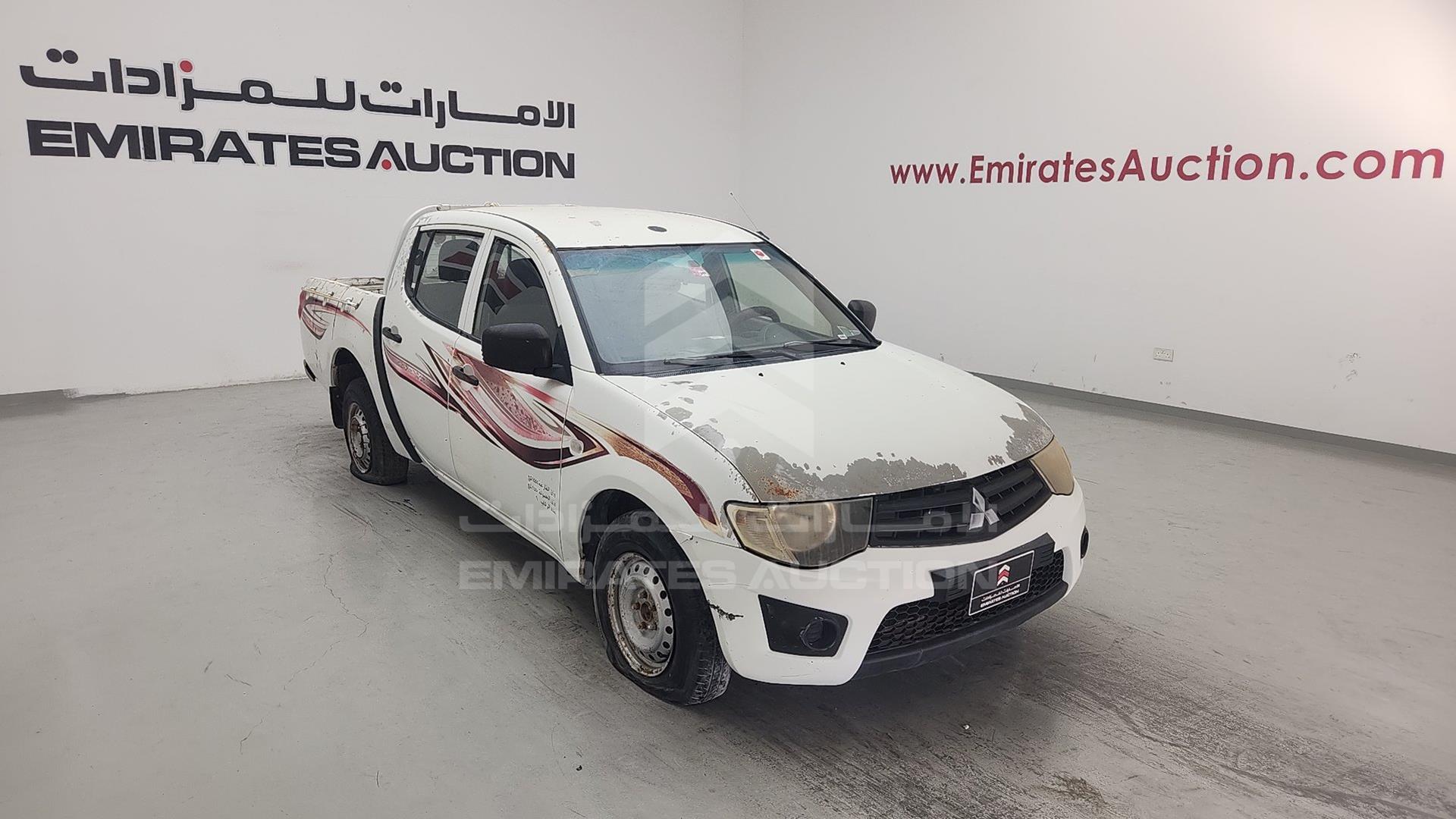 2013 MITSUBISHI PICK UP VIN: MMBJNKA50DD018547