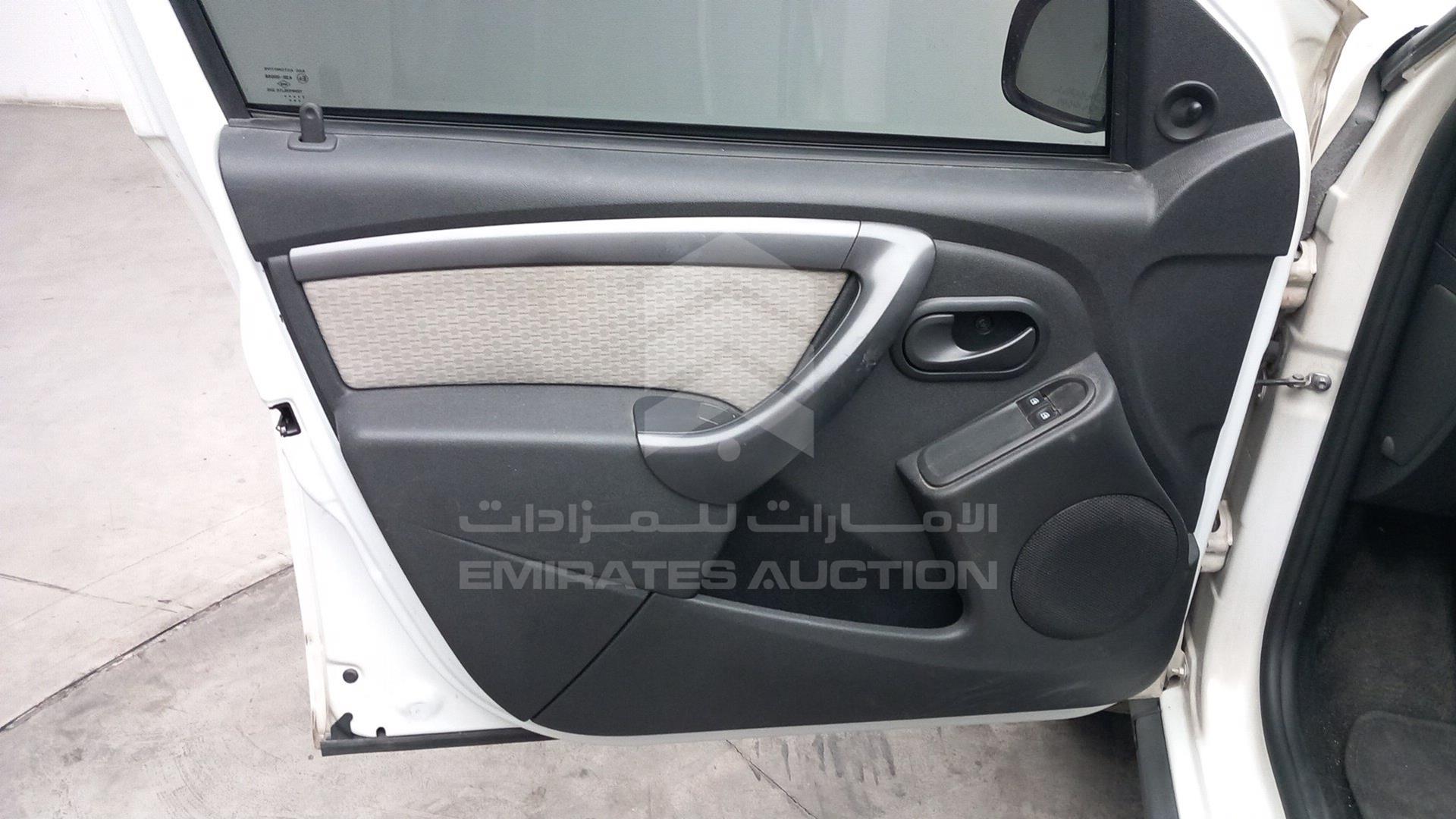 2018 RENAULT DUSTER VIN: VF1HSRGJ5JH414618