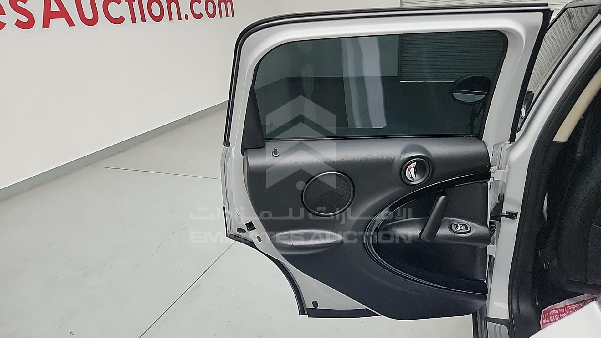 2016 MINI COOPER COUNTRYMAN VIN: WMWZC3C53GWT10557