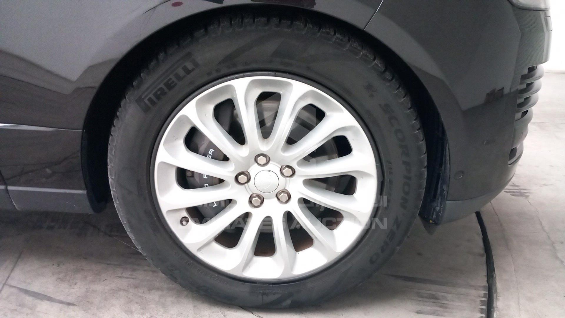 2020 RANGE ROVER HSE VIN: SALGA2BU9LA593436
