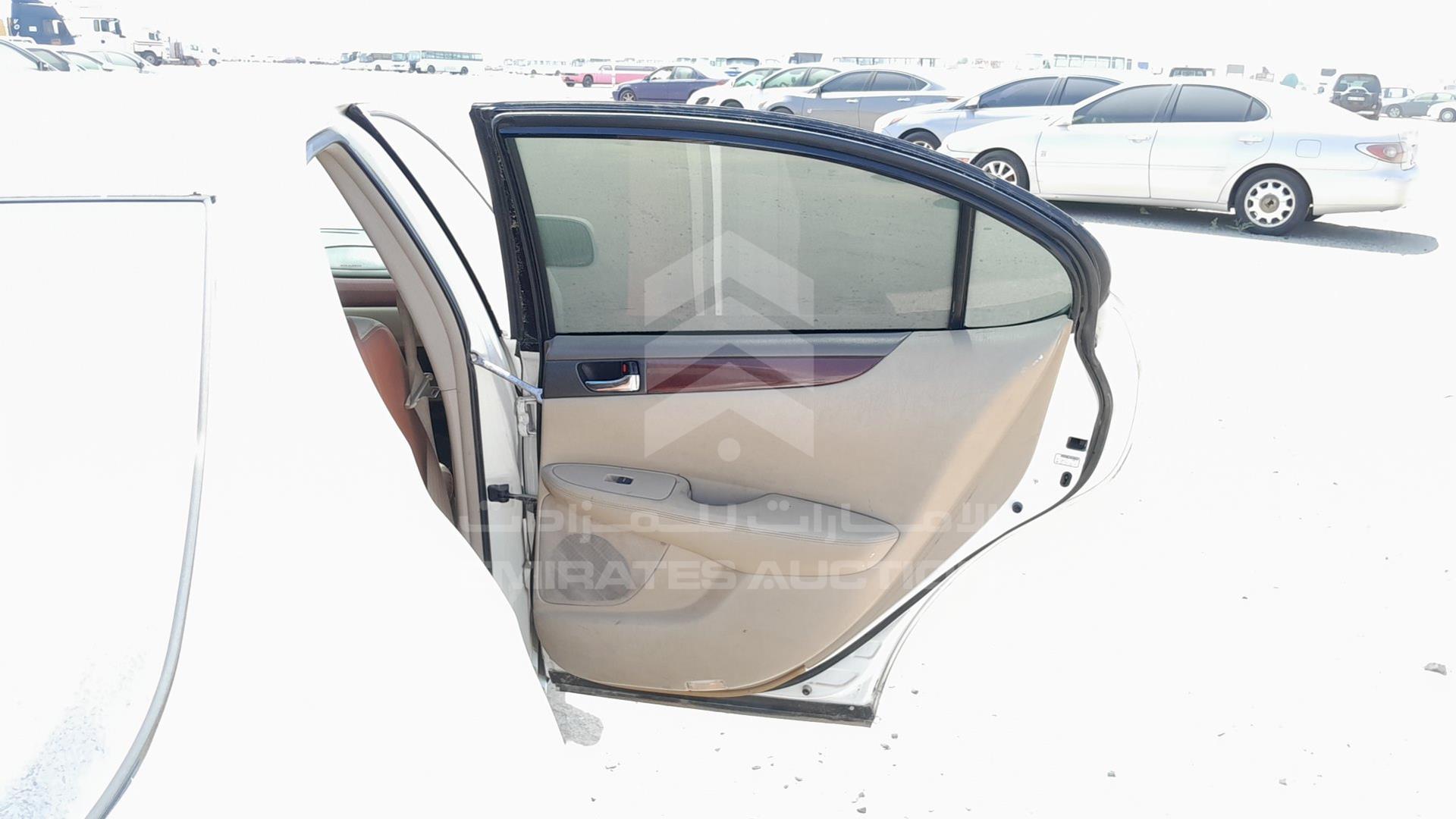 2002 LEXUS ES 300 VIN: JTHBF30G420027791