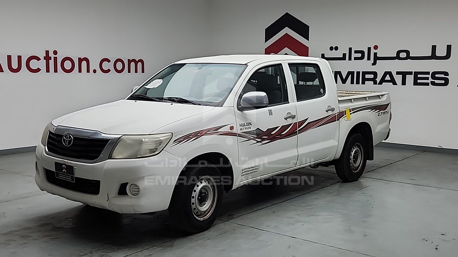 2014 TOYOTA HILUX VIN: MR0EX12G4E2349869