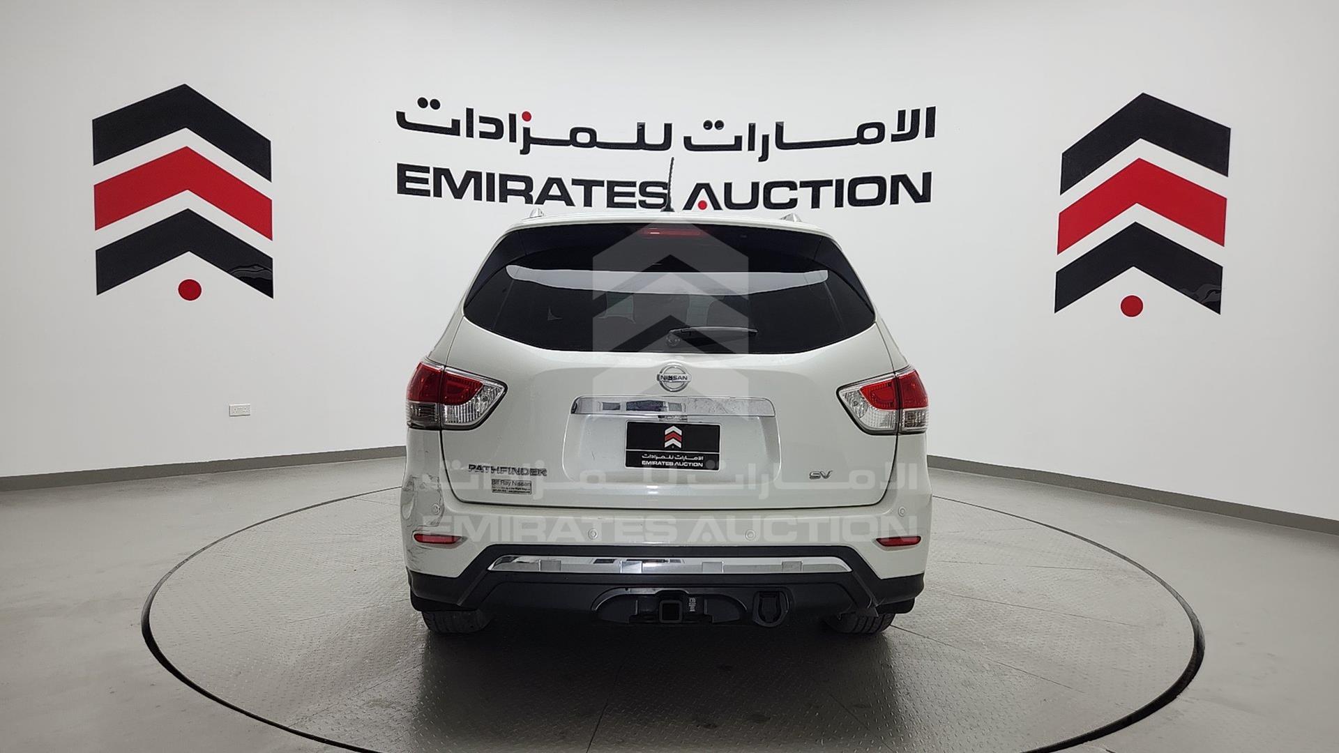 2015 NISSAN PATHFINDER VIN: 5N1AR2MN2FC708216