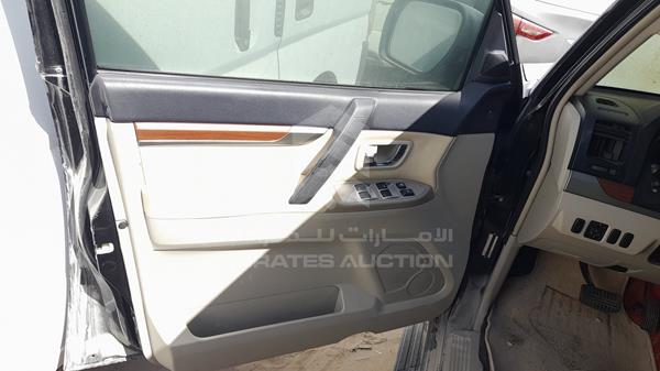JMYLRV93W7J721631 Mitsubishi Pajero