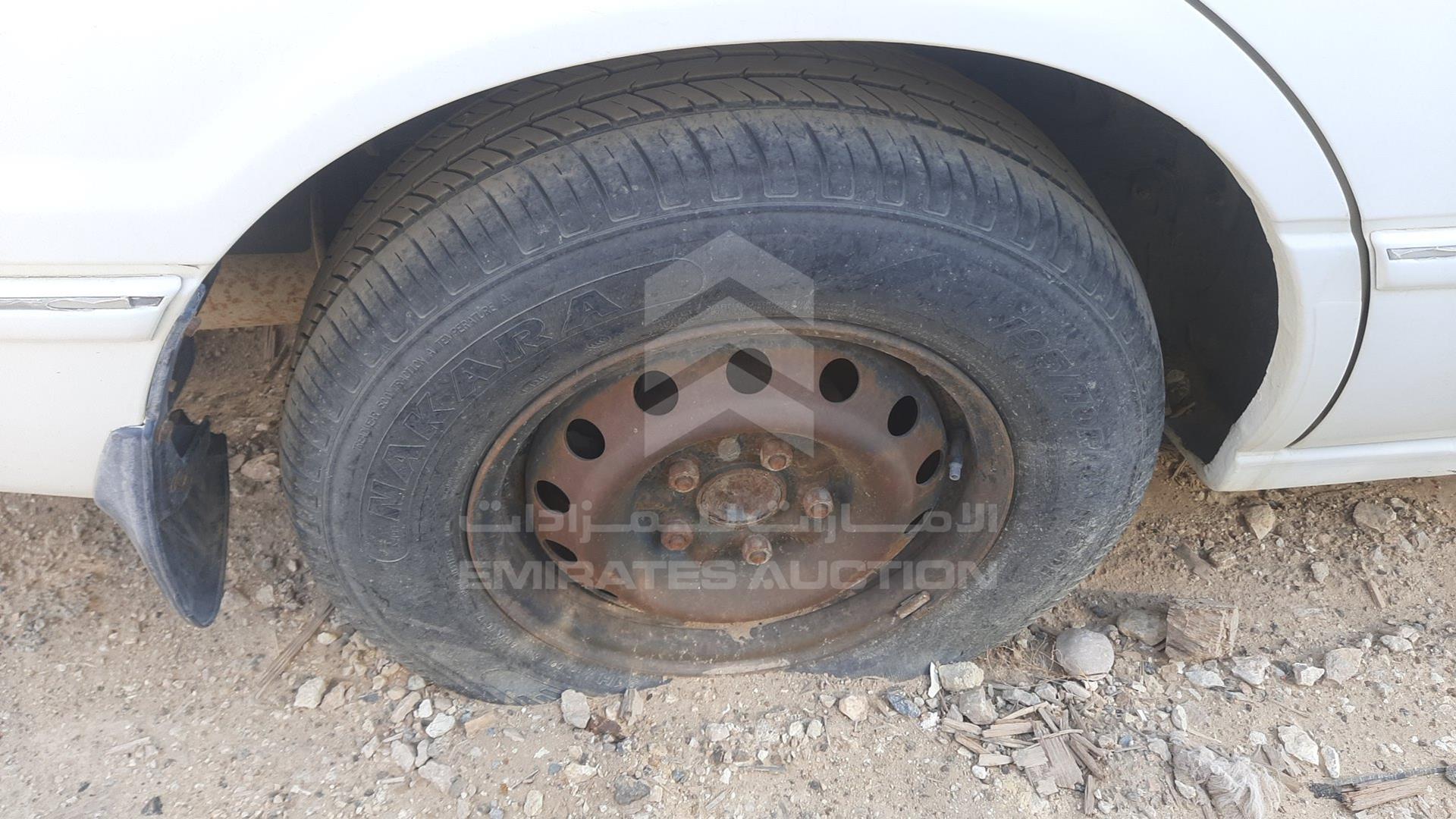 2001 TOYOTA CAMRY VIN: 6T1BG22K41X416883