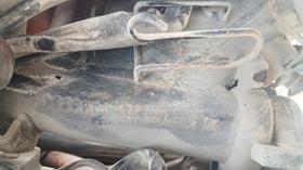 5 Motorbikes — VIN on Frame — Photo 4 — Thumbnail