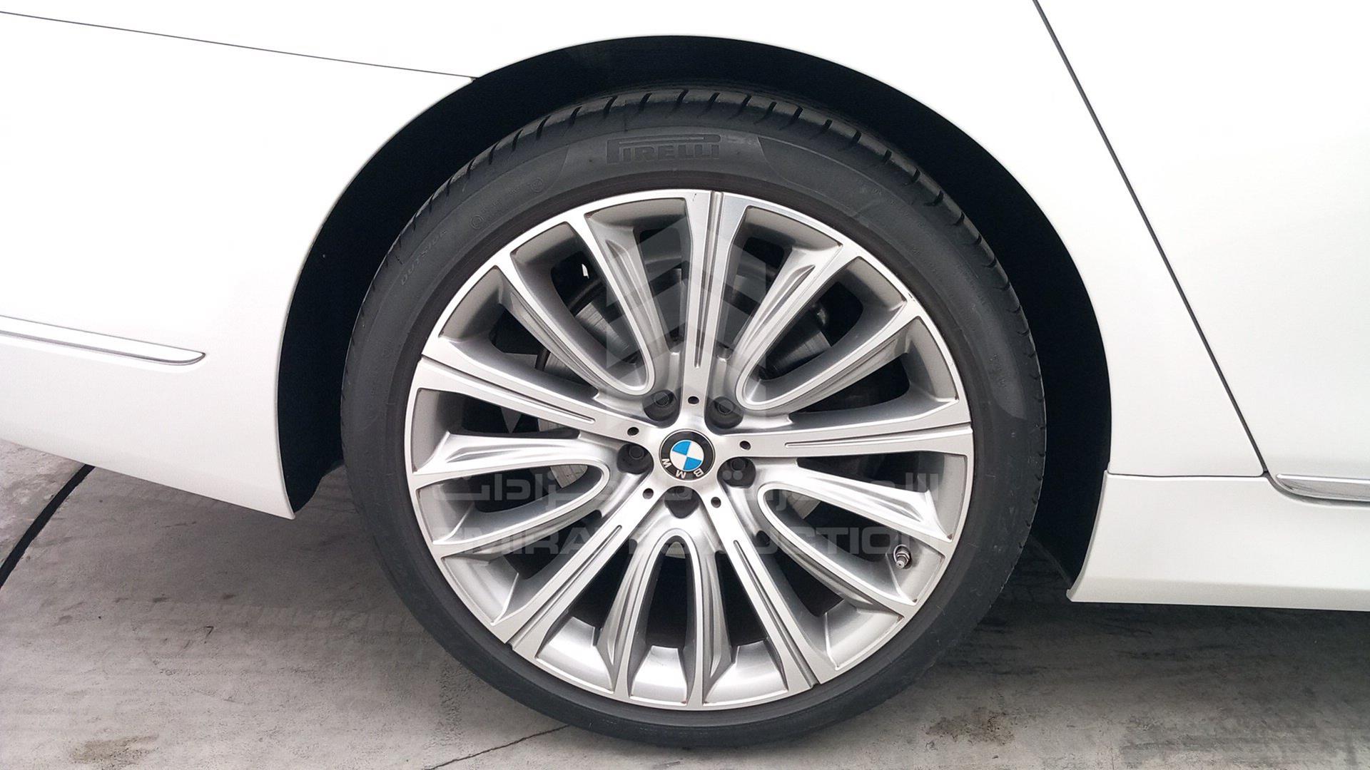 2017 BMW 740 LI VIN: WBA7E2102HG408798