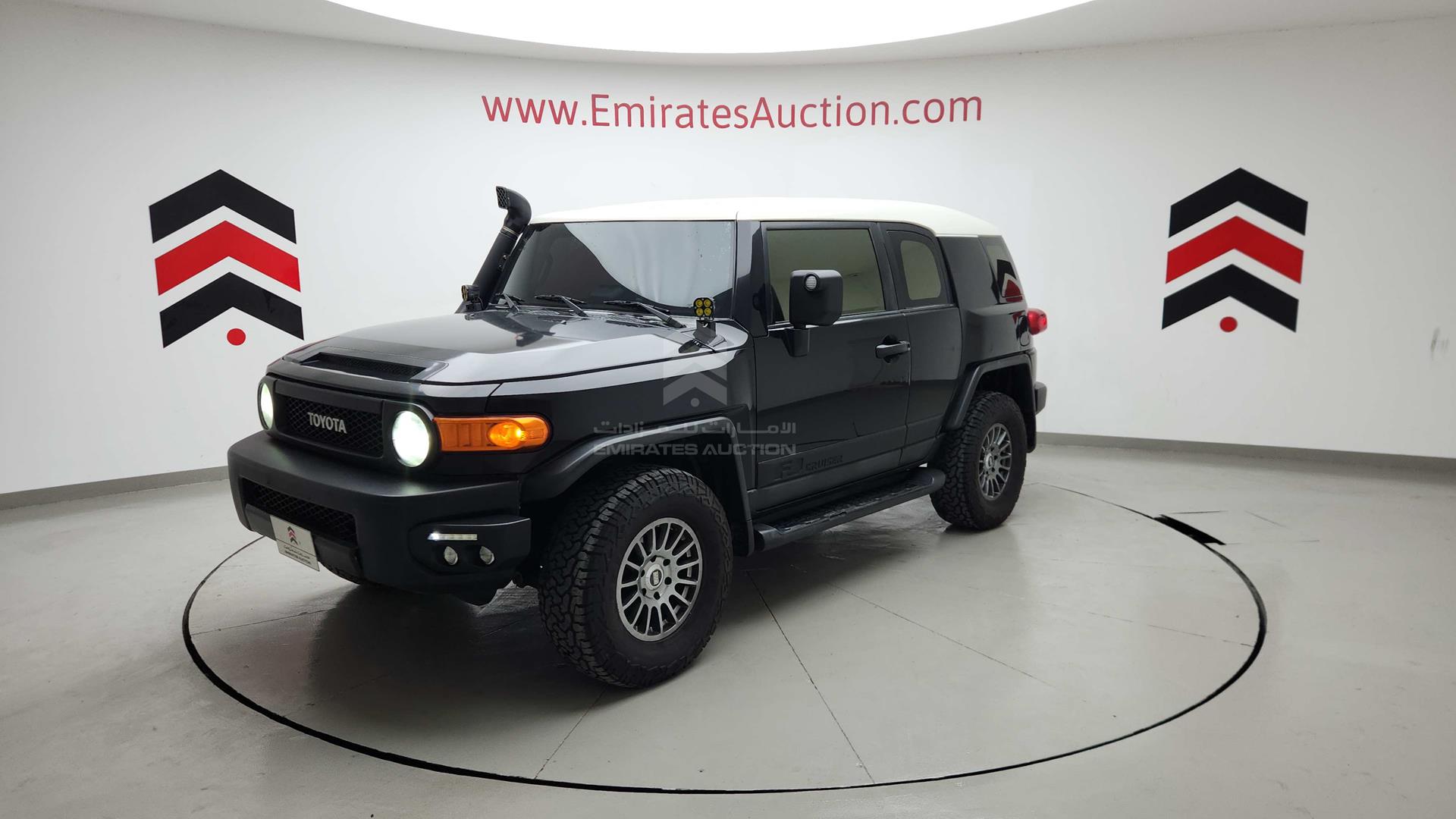 2013 TOYOTA FJ CRUISER VIN: JTEBU11F8DK168738