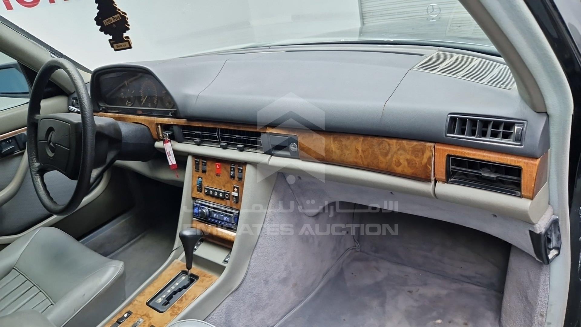 1985 MERCEDES SEL 500 VIN: WDBCA37D9FA128078