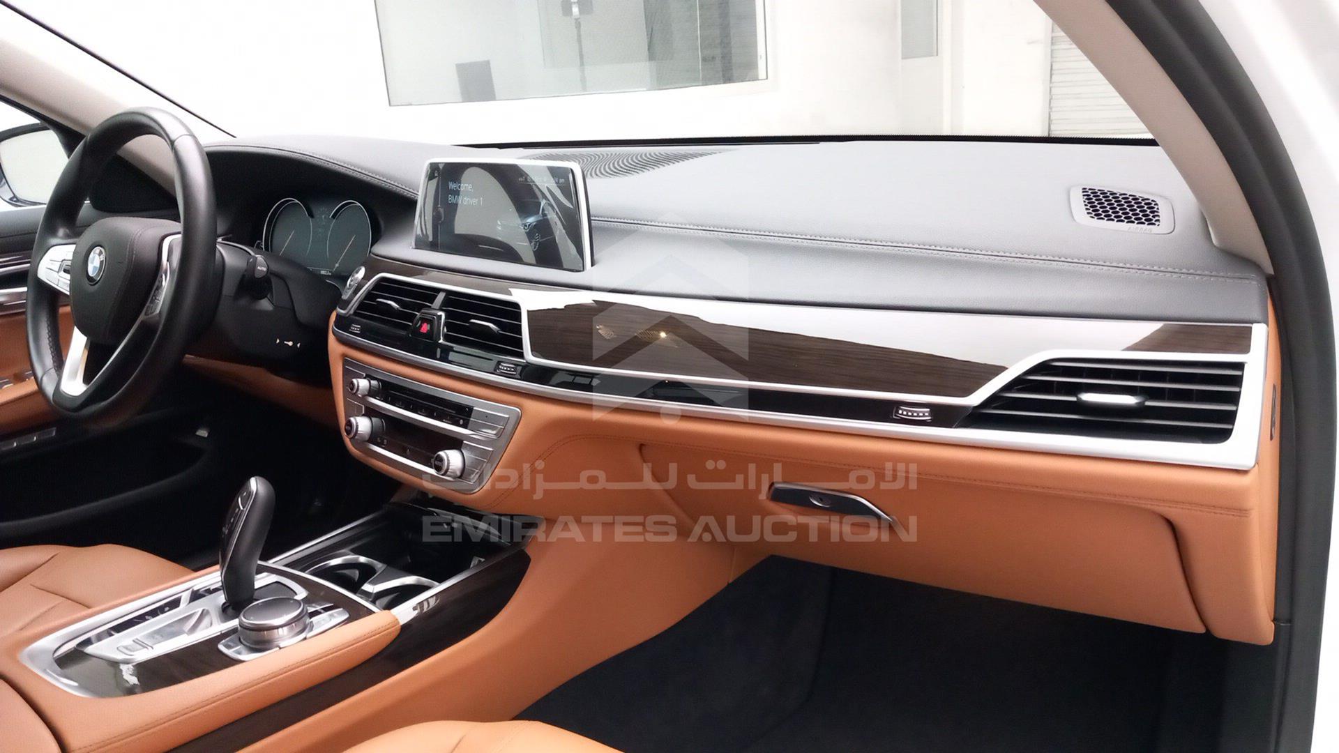 2017 BMW 740 LI VIN: WBA7E2107HG408800