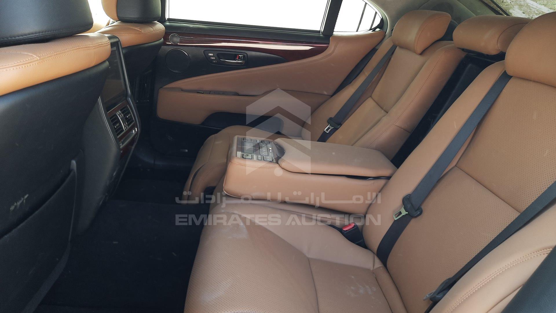 2012 LEXUS LS 460 L VIN: JTHGL1EF5C5045403