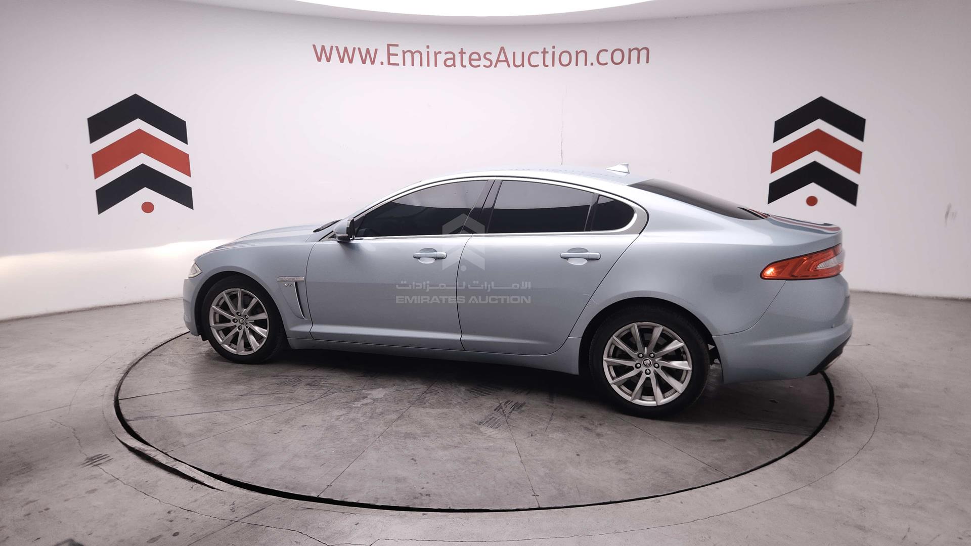 2013 JAGUAR XF VIN: SAJAA05A3D8S74353