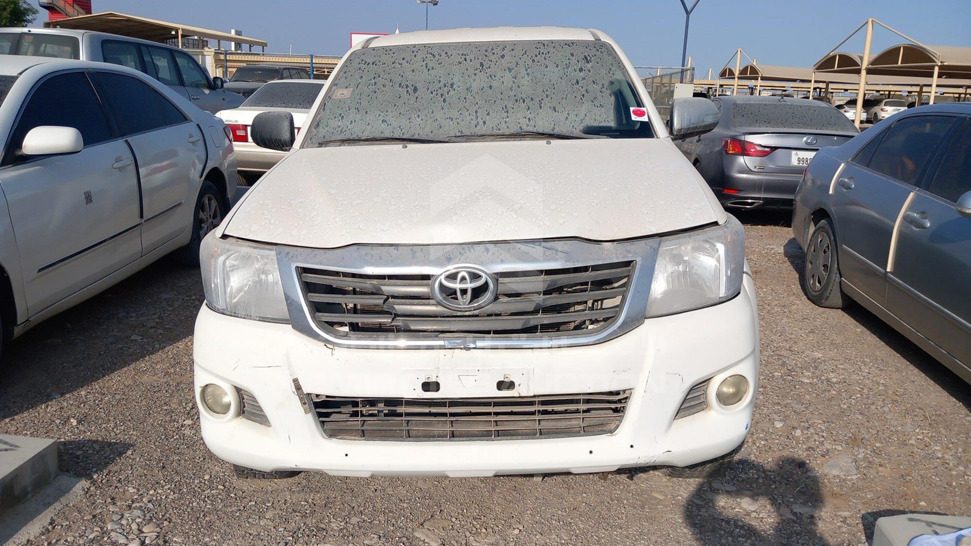 2013 TOYOTA HILUX VIN: MR0FX22G9D1367573