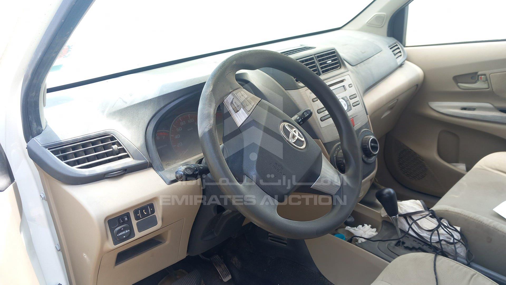 2015 TOYOTA AVANZA VIN: MHKMC13F4FK019359