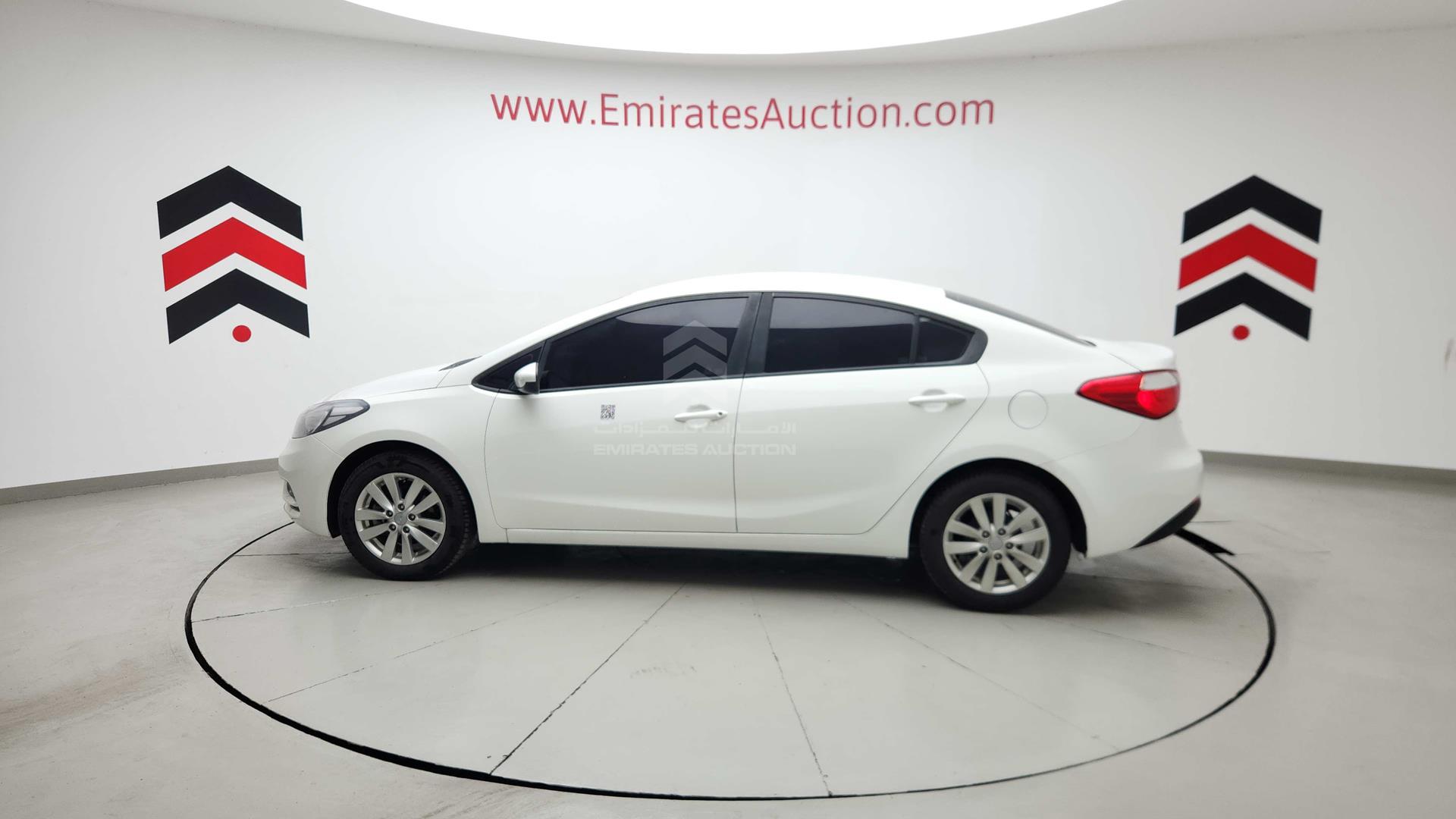 2016 KIA CERATO VIN: KNAFK4175G5535178