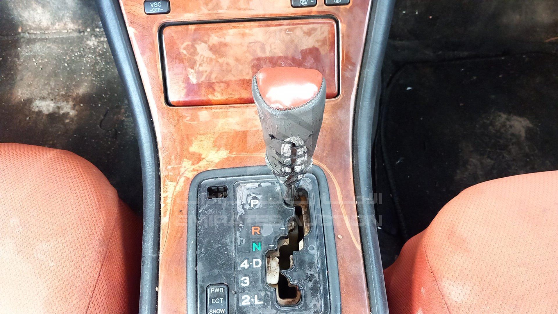 1999 LEXUS LS400 VIN: JT8BH28F3X0146164