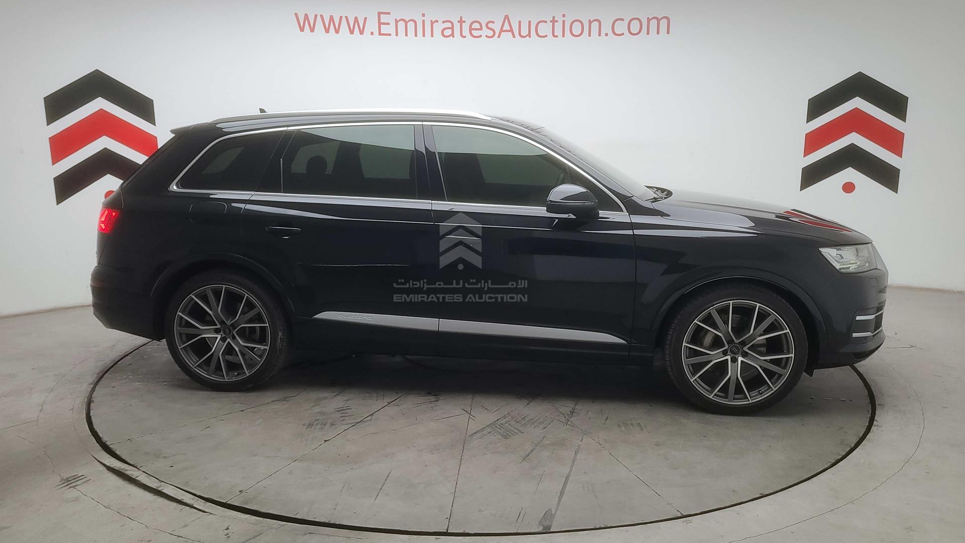 2018 AUDI Q7 VIN: WA1ZZZF70JD050858