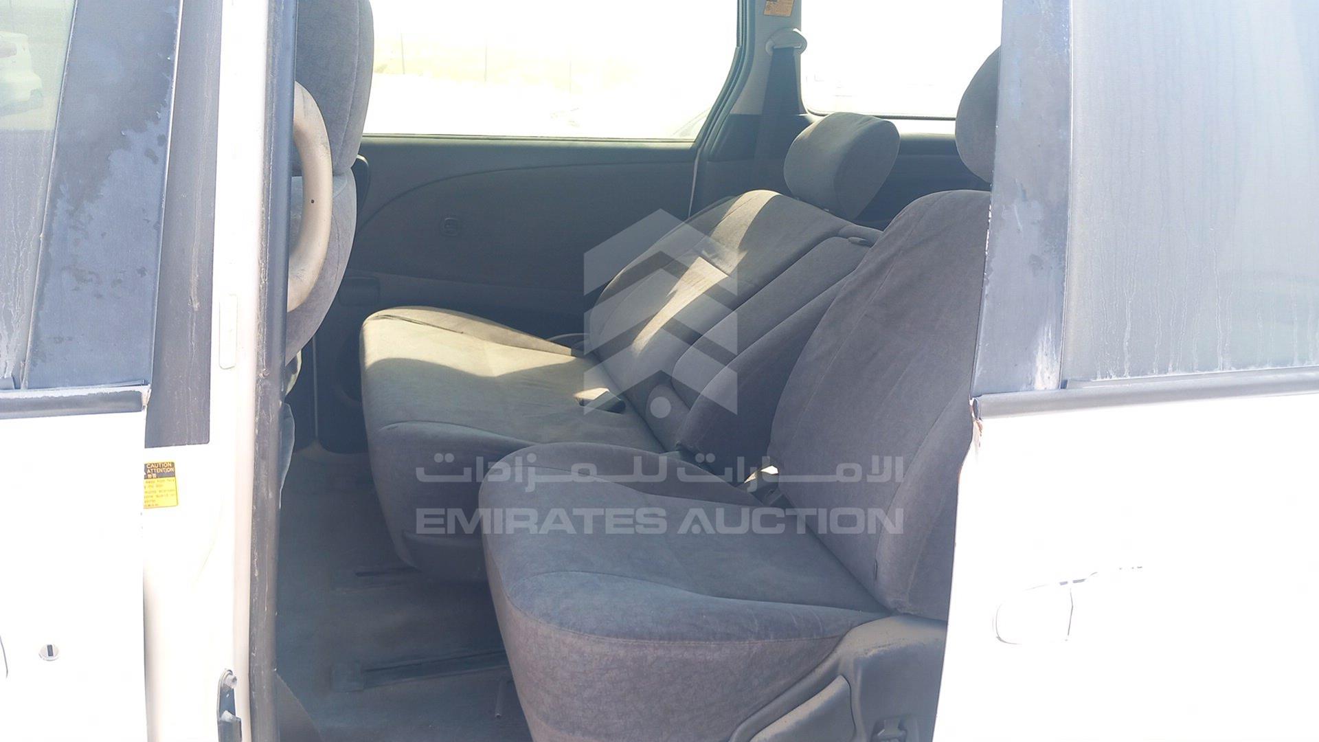 2005 TOYOTA PREVIA VIN: JTEGD32M457019830